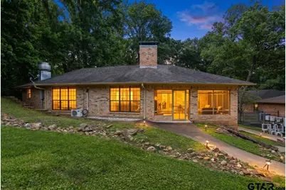 555 Lakeshore Dr., Palestine, TX 75801 - Photo 41