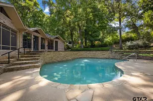 555 Lakeshore Dr, Palestine, TX 75801 - Photo 35