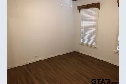 818 Howard, Jacksonville, TX 75766 - Photo 9