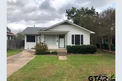818 Howard, Jacksonville, TX 75766 - Photo 1
