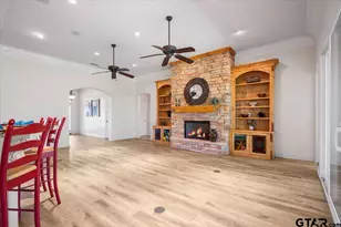 15176 County Rd 472, Tyler, TX 75706 - Photo 13