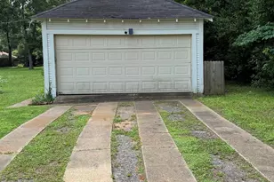 202 W Pine, Palestine, TX 75801 - Photo 5