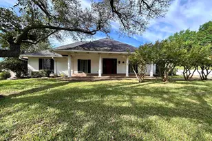 1010 Pamela, Henderson, TX 75654 - Photo 1