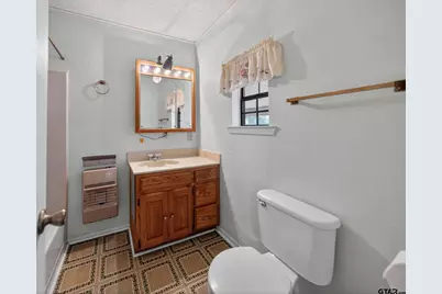 399 S Oak, Van, TX 75790 - Photo 45