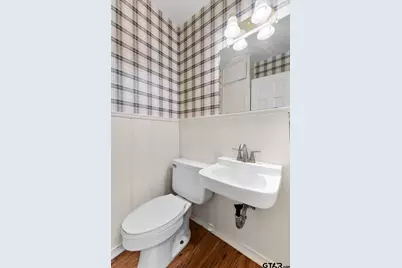 811 Trenton, Tyler, TX 75703 - Photo 27