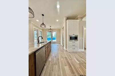 215 Clara Ln, Kilgore, TX 75662 - Photo 21