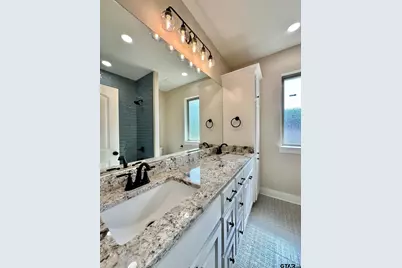 215 Clara Ln, Kilgore, TX 75662 - Photo 41