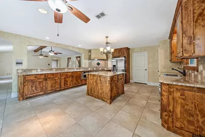 960 Greenbriar Trail, Holly Lake Ranch, TX 75765 - Photo 21