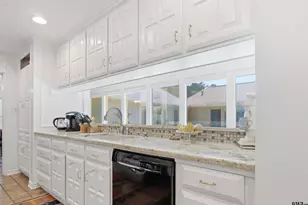 7000 Hollytree Cir, Tyler, TX 75703 - Photo 13