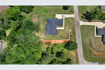 15883 Crazy Horse Dr., Lindale, TX 75771 - Photo 5