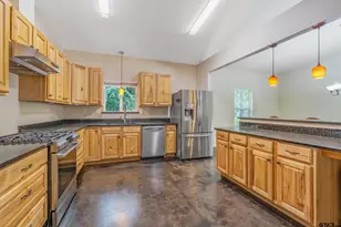 22253 County Rd 422, Lindale, TX 75771 - Photo 5