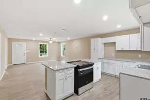 208 Lenox St, Pittsburg, TX 75686 - Photo 19