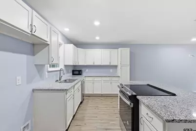 212 Lenox St, Pittsburg, TX 75686 - Photo 15