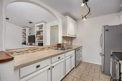 400 South Town #308, Tyler, TX 75703 - Photo 15