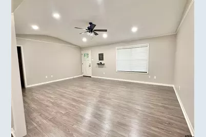 11581 Fm 768 N, Jacksonville, TX 75766 - Photo 13