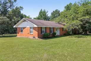 729 W Broad St, Oakwood, TX 75855 - Photo 35