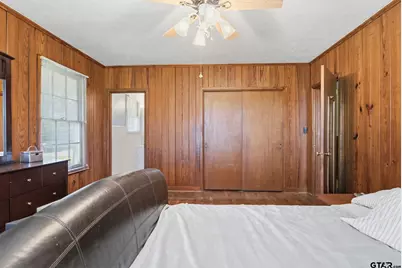 729 W Broad St, Oakwood, TX 75855 - Photo 9