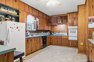 729 W Broad St, Oakwood, TX 75855 - Photo 31