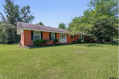 729 W Broad St, Oakwood, TX 75855 - Photo 1