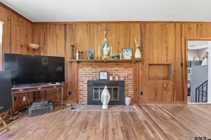729 W Broad St, Oakwood, TX 75855 - Photo 29