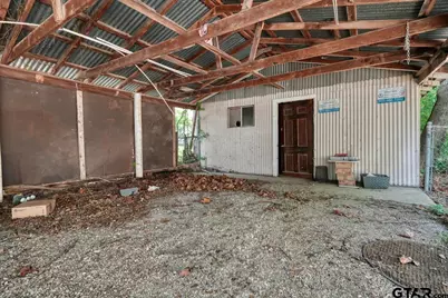 409 S Boyd St, Lindale, TX 75771 - Photo 9