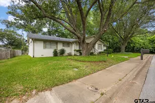 1000 Westwood Dr, Henderson, TX 75654 - Photo 3