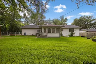 1000 Westwood Dr, Henderson, TX 75654 - Photo 37