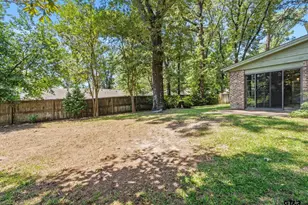 1206 Hampton Ln, Tyler, TX 75701 - Photo 33