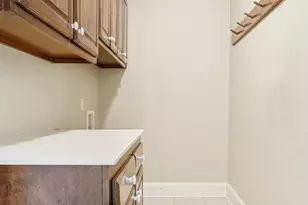 8509 Castleton Way, Tyler, TX 75703 - Photo 13
