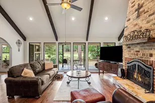 442 Greenbriar Trail, Holly Lake Ranch, TX 75765 - Photo 5