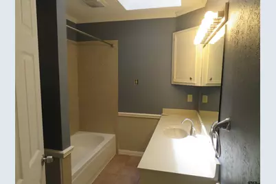 10973 Harvestwood, Tyler, TX 75703 - Photo 9