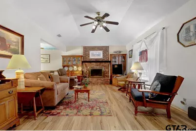 324 Texas Drive, Hideaway, TX 75771 - Photo 5