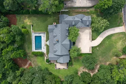 1920 Stonegate Blvd, Tyler, TX 75703 - Photo 3