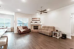 227 Amanda Ave, Bullard, TX 75757 - Photo 5