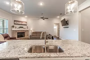 227 Amanda Ave, Bullard, TX 75757 - Photo 13