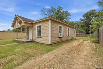 405 Rusk St, Pittsburg, TX 75686 - Photo 7