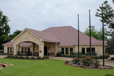 404 Wynn Dr., Jacksonville, TX 75766 - Photo 1