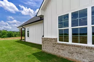 470 E Cupit Way, Gladewater, TX 75647 - Photo 47