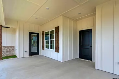 470 E Cupit Way, Gladewater, TX 75647 - Photo 41