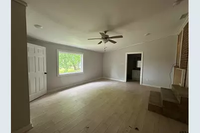 617 N Trinity St, Gilmer, TX 75644 - Photo 5