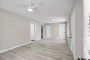 249-253 N Pecan St, Van, TX 75790 - Photo 3