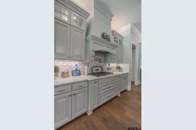 11056 Hidden Hollow Ln, Tyler, TX 75703 - Photo 13