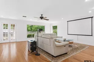 224 La Jolla, Athens, TX 75751 - Photo 5