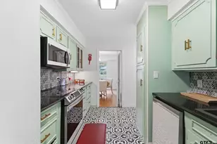 224 La Jolla, Athens, TX 75751 - Photo 13
