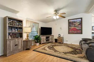 13599 Phoenix Dr, Tyler, TX 75707 - Photo 7