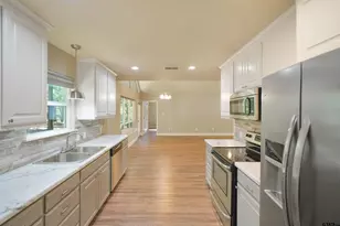 245 Larchwood Path, Holly Lake Ranch, TX 75765 - Photo 11