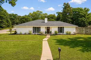 19017 Pinedale Cir, Flint, TX 75762 - Photo 1