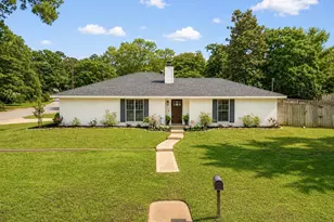19017 Pinedale Cir, Flint, TX 75762 - Photo 1