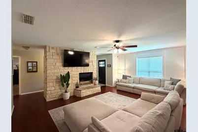 19017 Pinedale Circle, Flint, TX 75762 - Photo 11