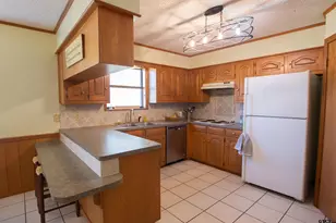 6001 Huntington Dr, Tyler, TX 75703 - Photo 7